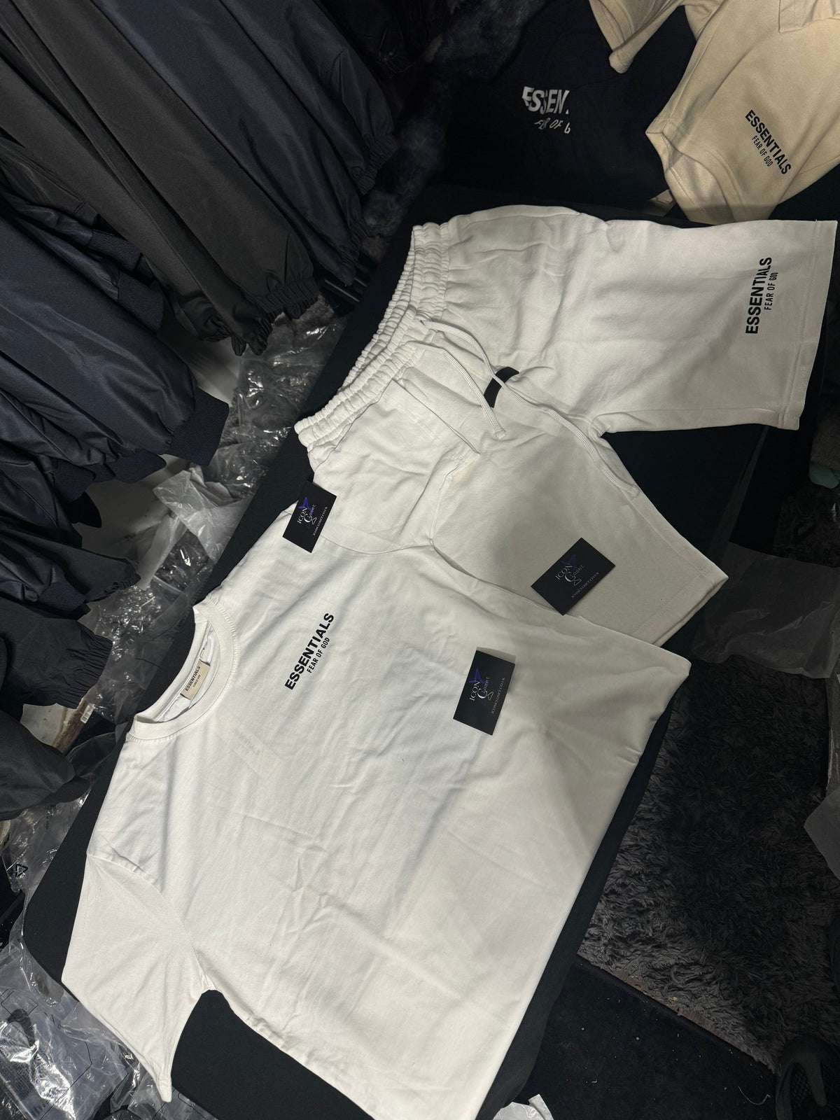 Essential’ Short Sets D1