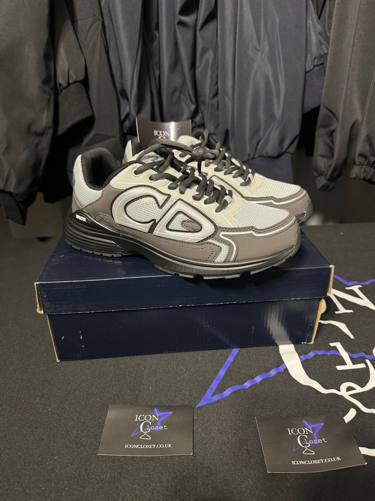 BLK/GREY B30s